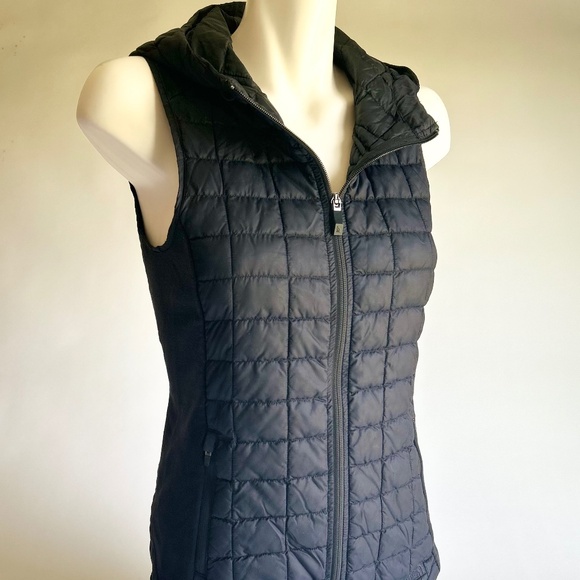 The North Face Black Nylon Polyester Hooded Vest size XS - Picture 4 of 15
